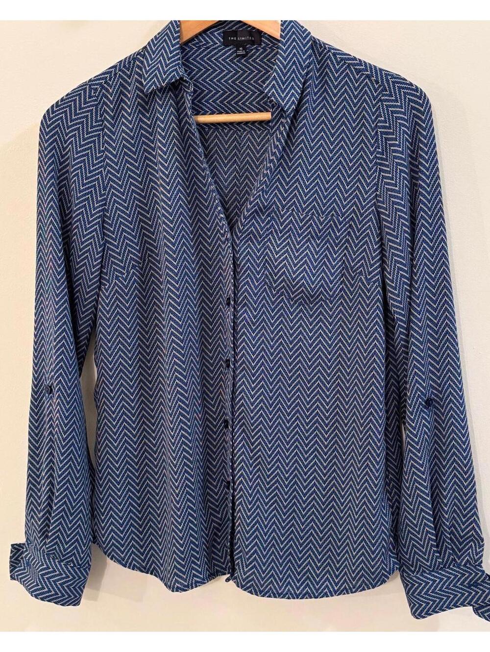 The Limited Women's Blue Zigzag Pattern Button-Up Blouse XS